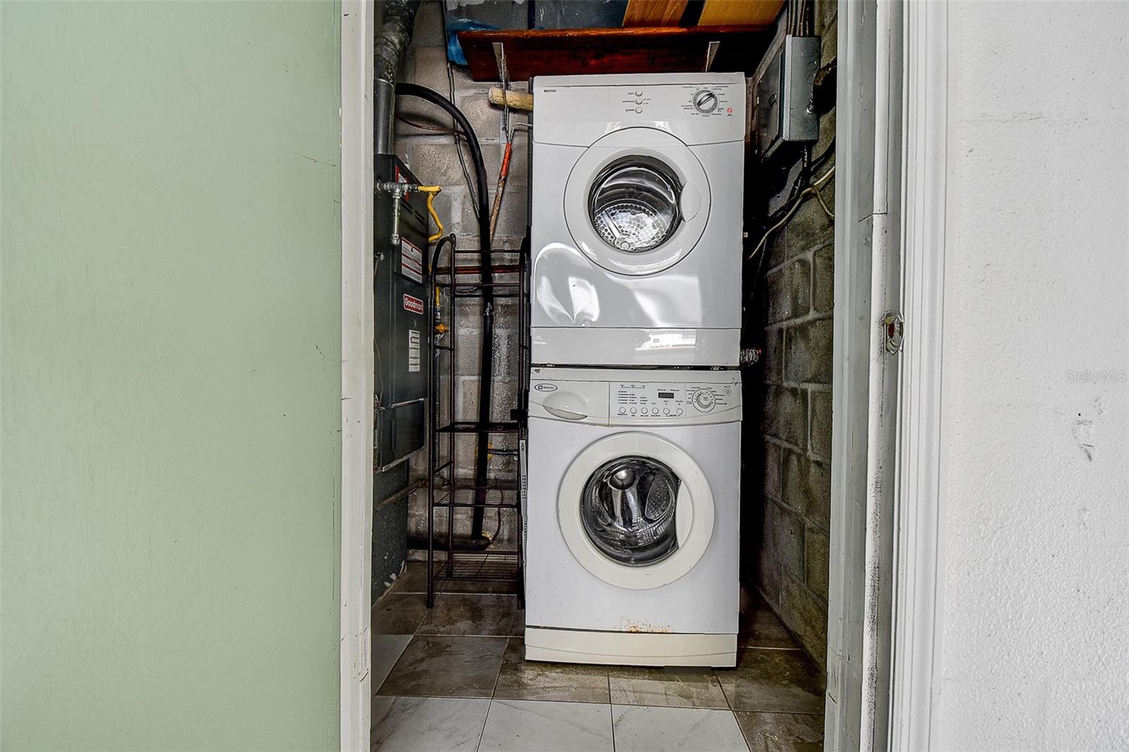 TYRONE VILLAS - Residential