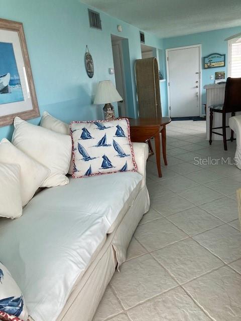 OCEAN BEACH CONDOMINIUM CLUB II - Residential