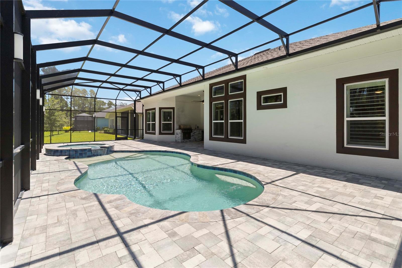 336 STIRLING BRIDGE DRIVE