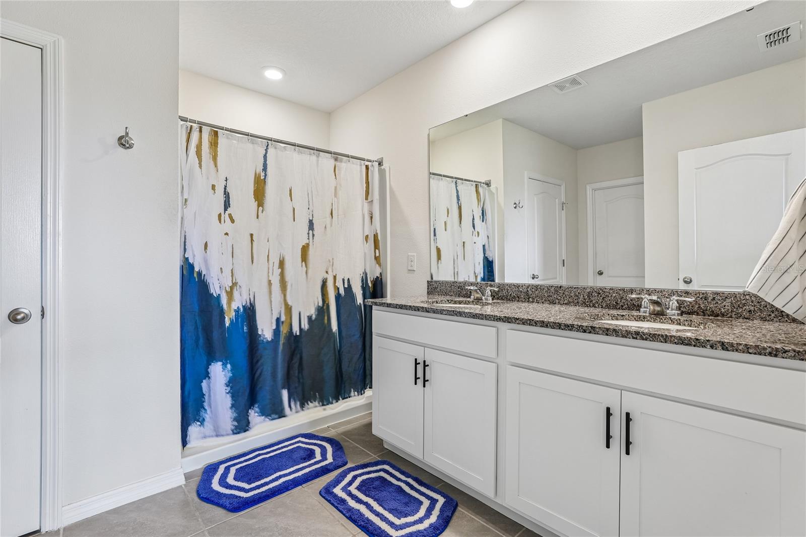RIVERSTONE PH 5 & 6 - Residential