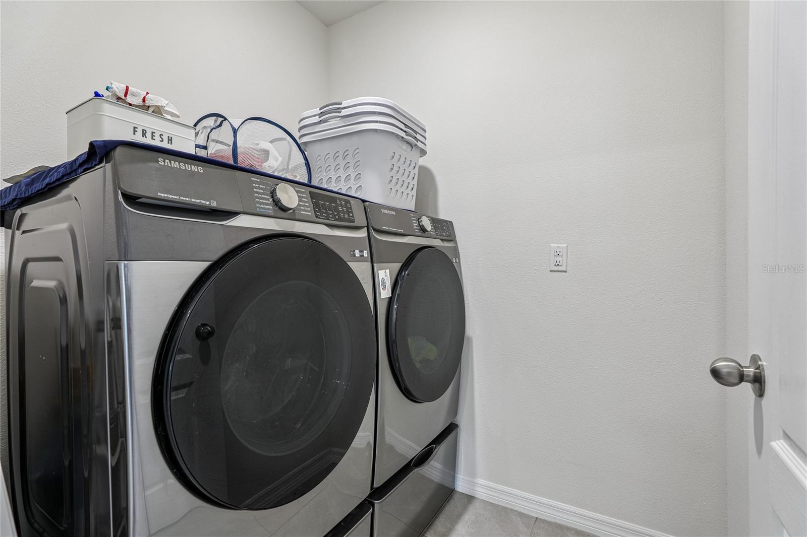 RIVERSTONE PH 5 & 6 - Residential