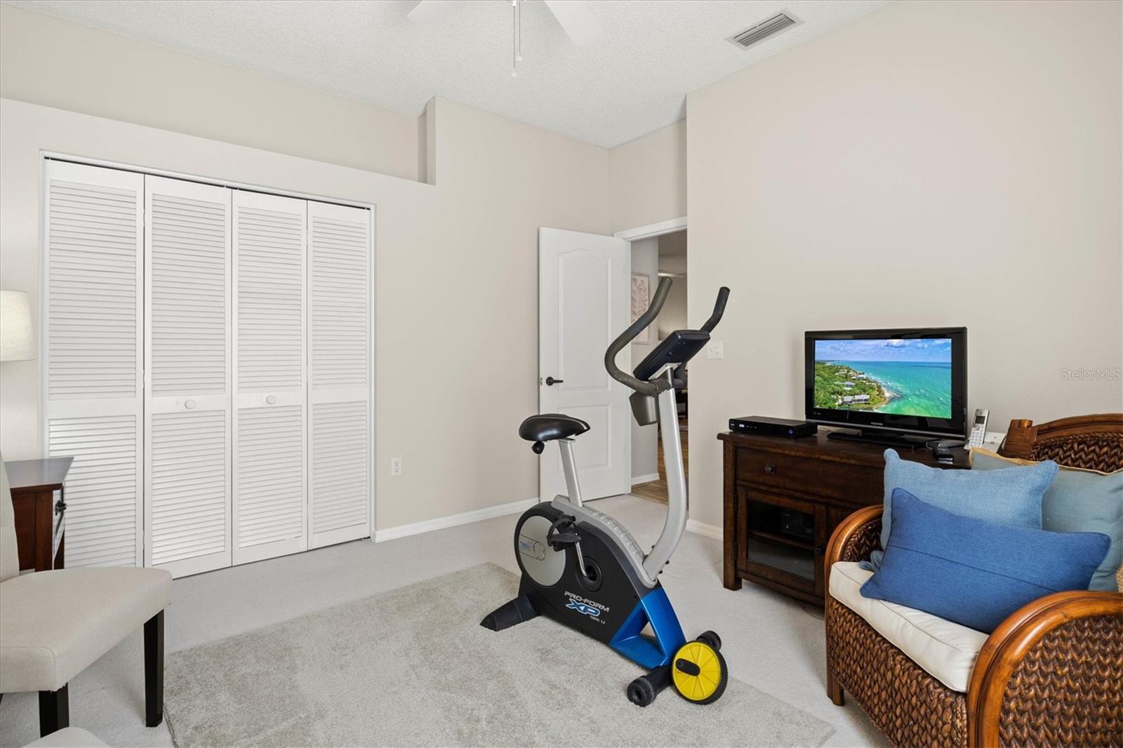 TWELVE OAKS II OF TARA - Residential