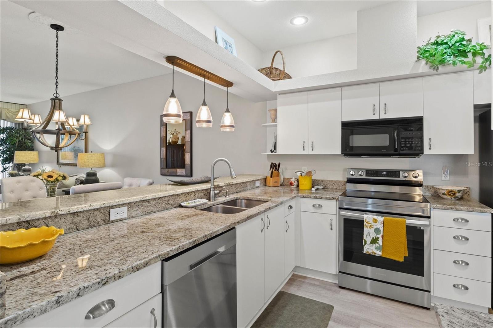 TWELVE OAKS II OF TARA - Residential