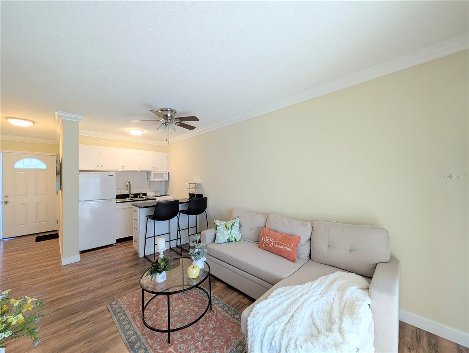 BAYSHORE GARDENS APTS 2 - Residential Lease