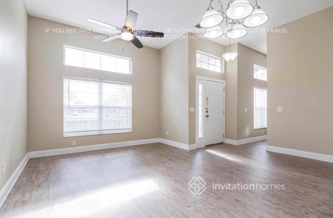 3457 WOODLEY PARK PLACE