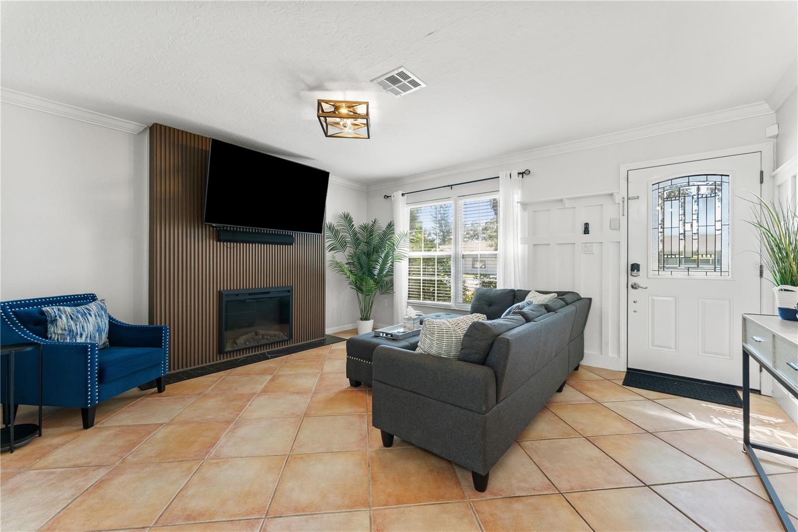 5363 FOXWOOD DRIVE