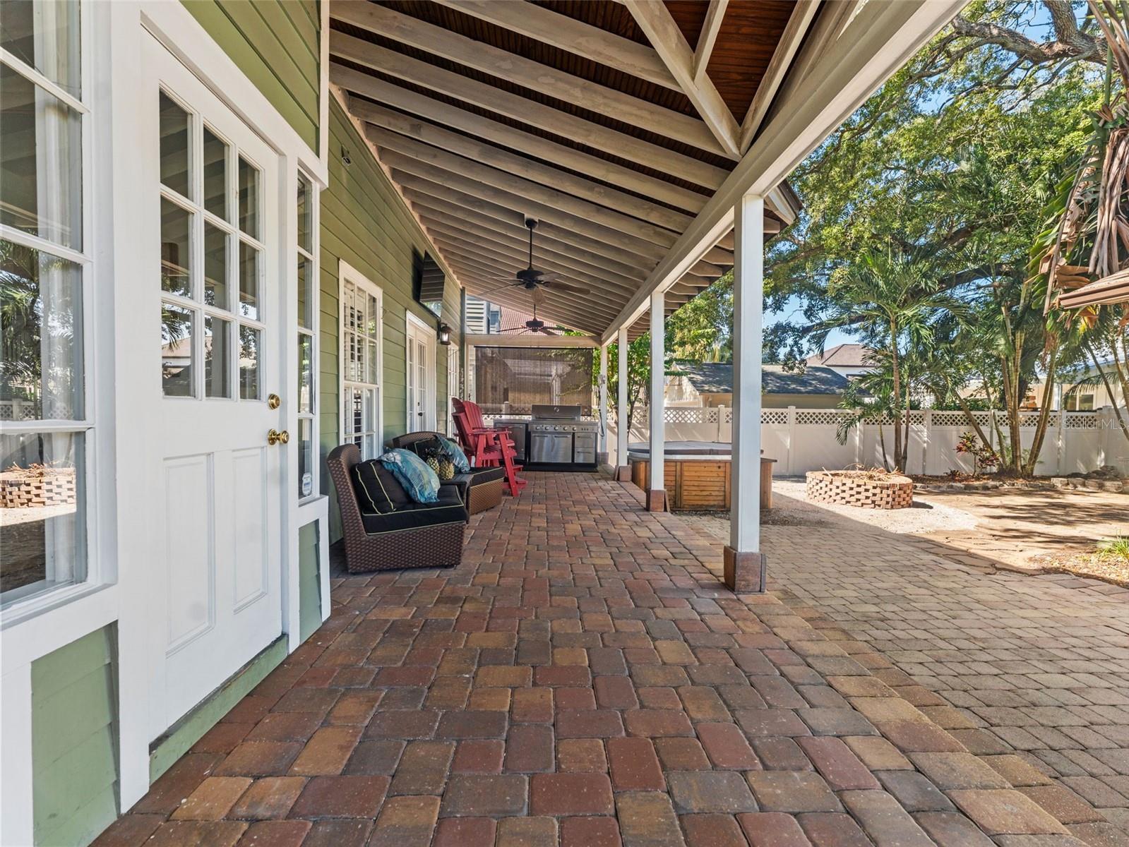 MARYLAND MANOR 2ND UNIT - Residential