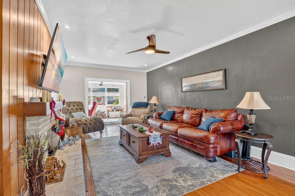 ROSE COURT - Residential