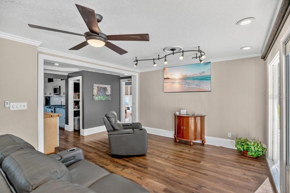 ROSE COURT - Residential