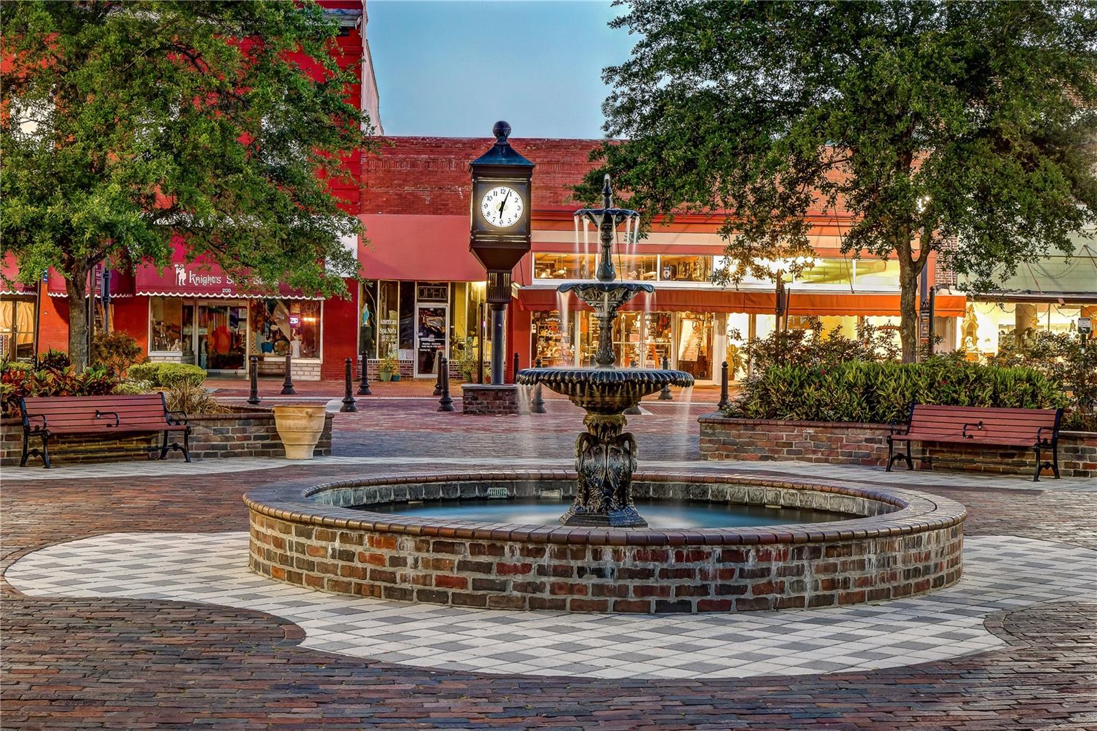 ROSE COURT - Residential