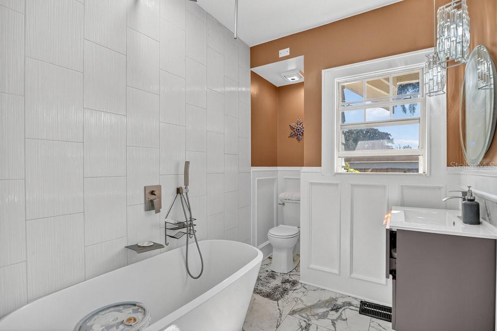 ROSE COURT - Residential