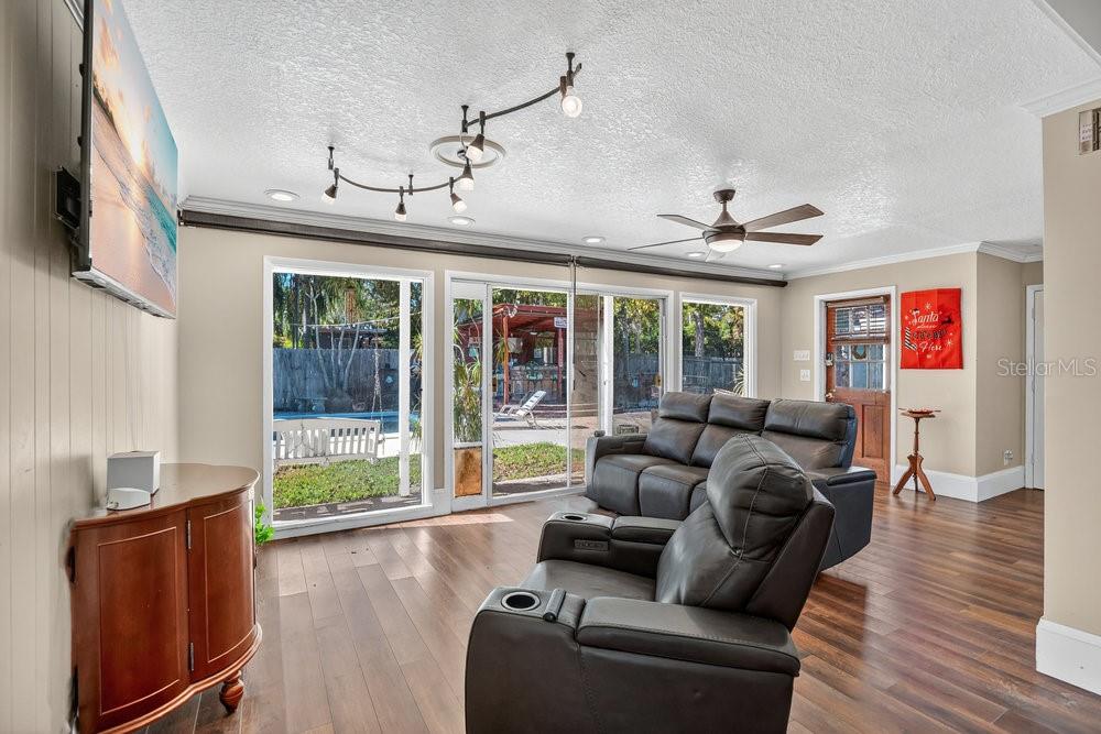 ROSE COURT - Residential