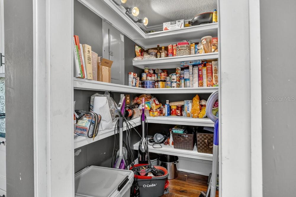 ROSE COURT - Residential