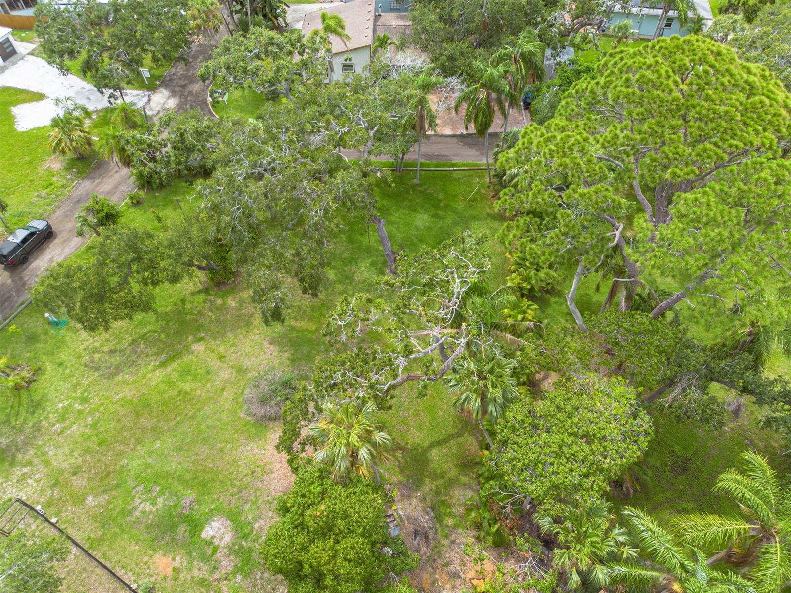 BAYOU BONITA PARK - Land