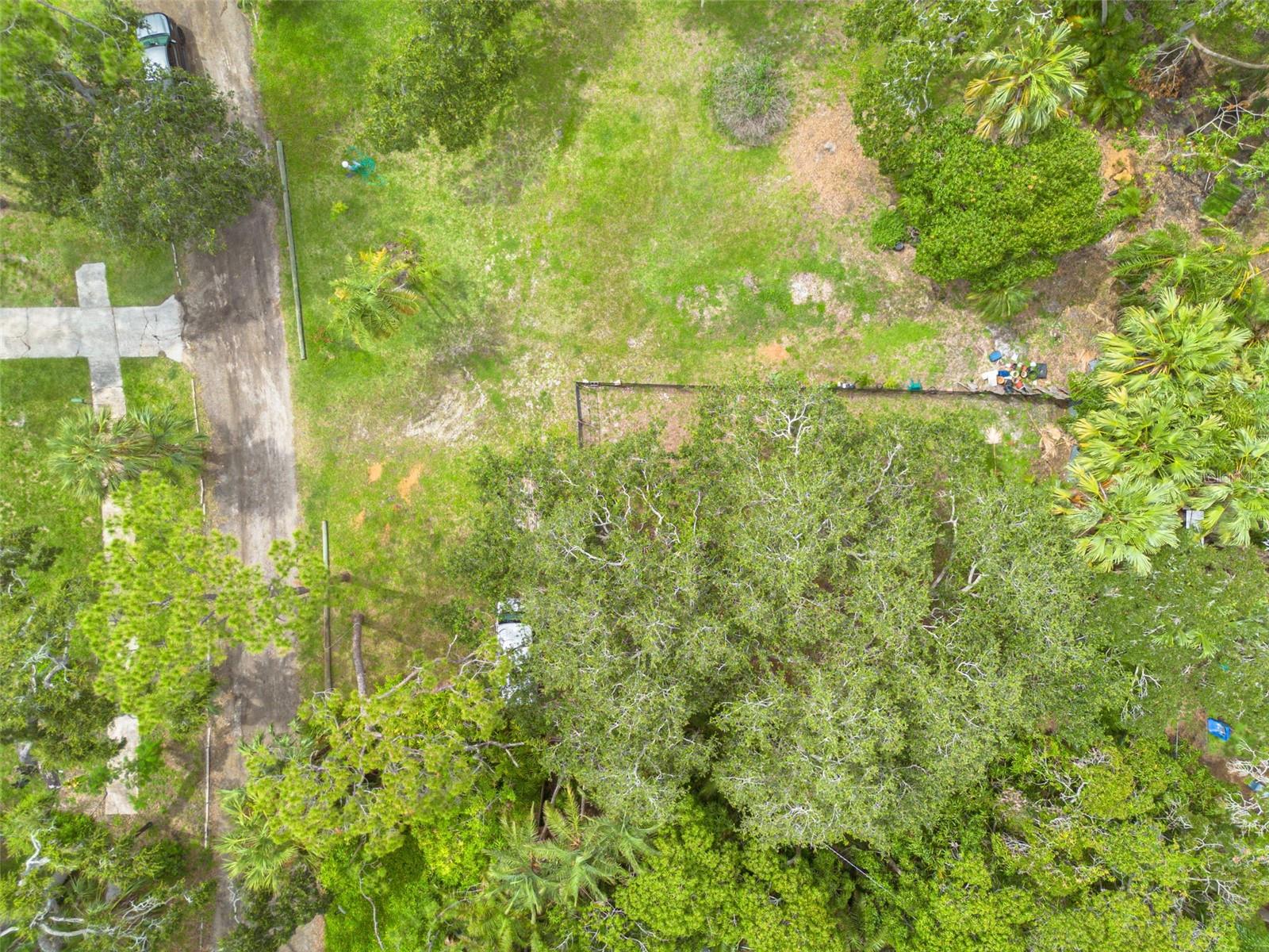 BAYOU BONITA PARK - Land