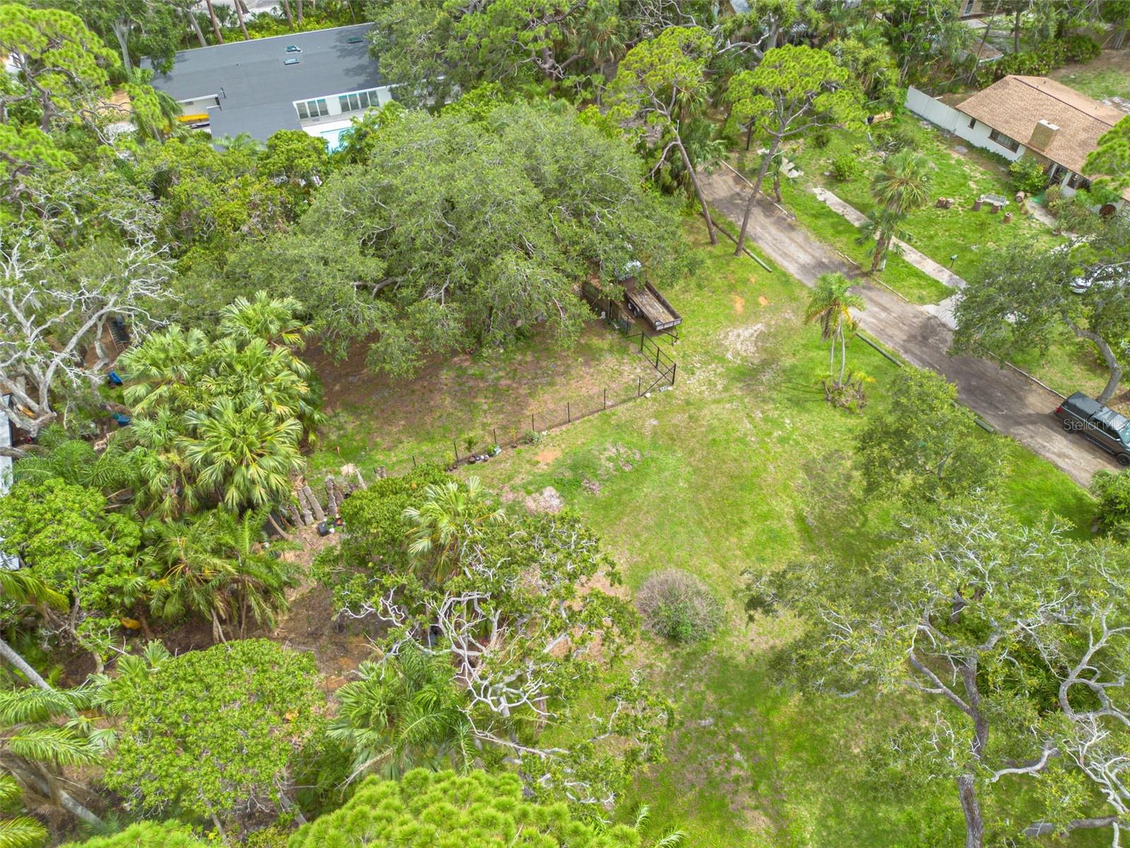 BAYOU BONITA PARK - Land