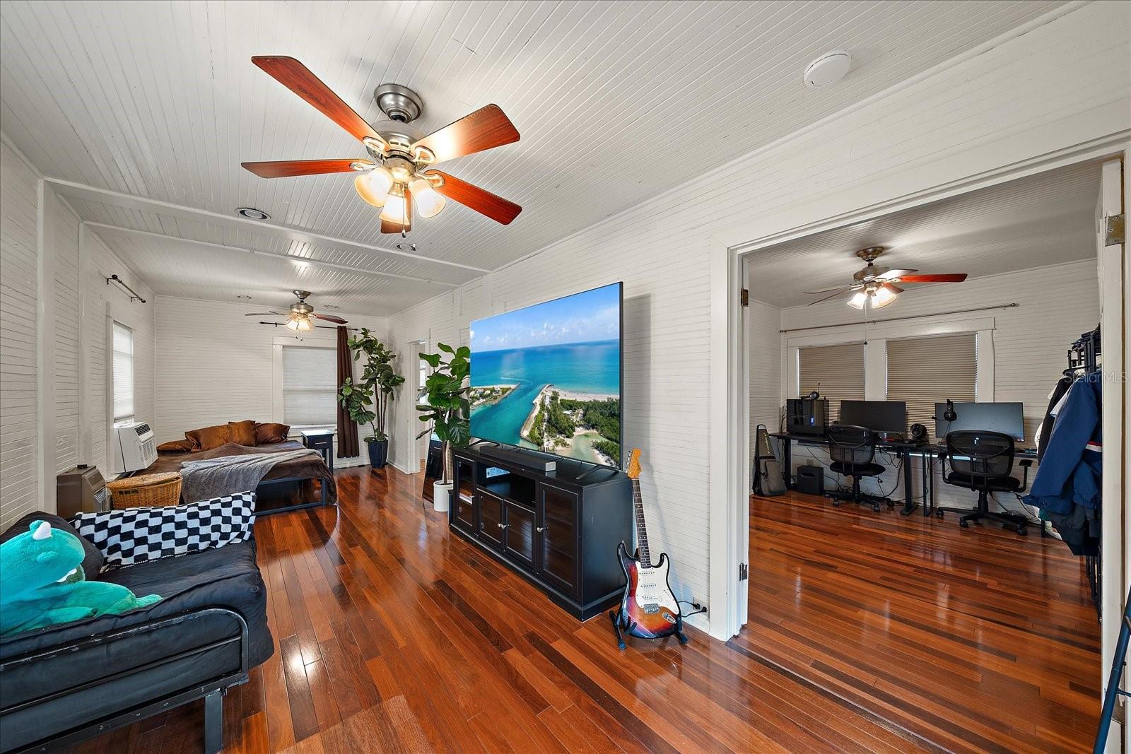 POS SUB OF BLKS G & H - Land