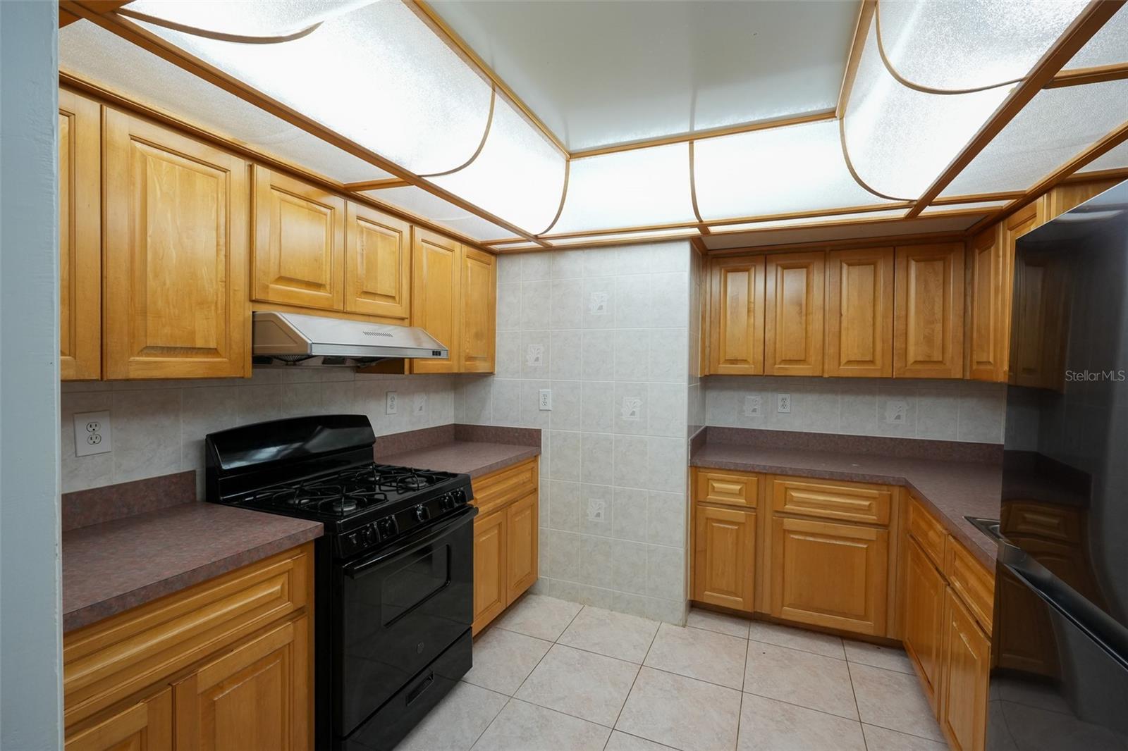 LAKE PEARL ESTATES - Residential