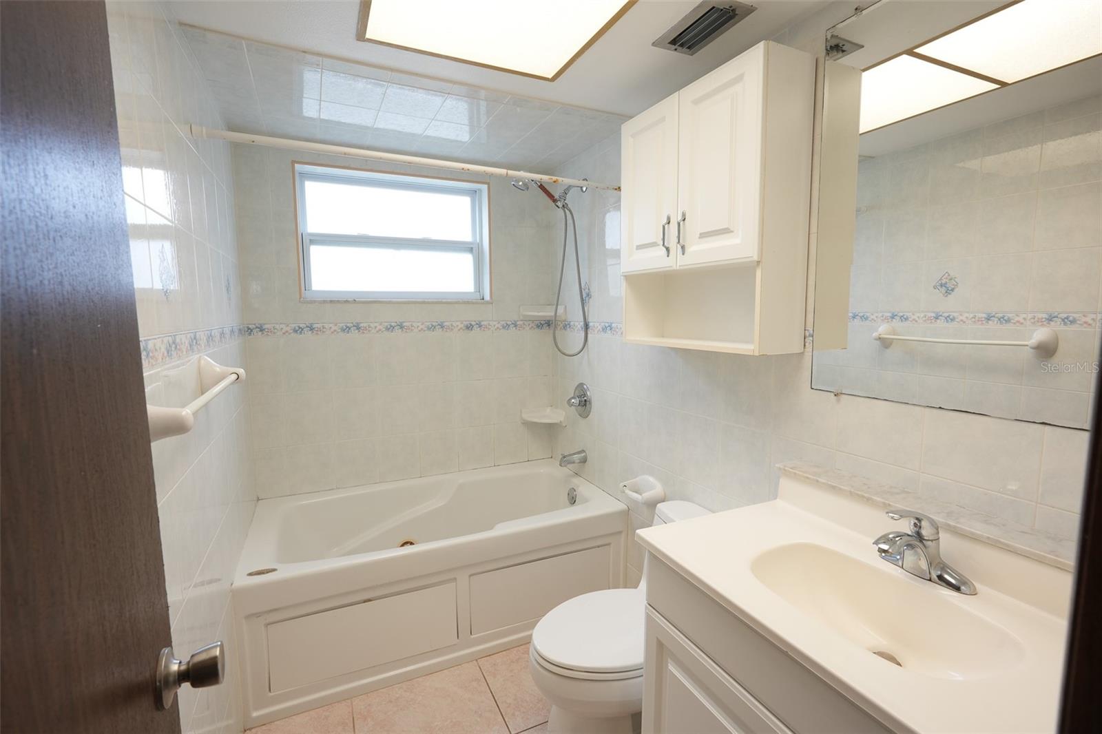 LAKE PEARL ESTATES - Residential