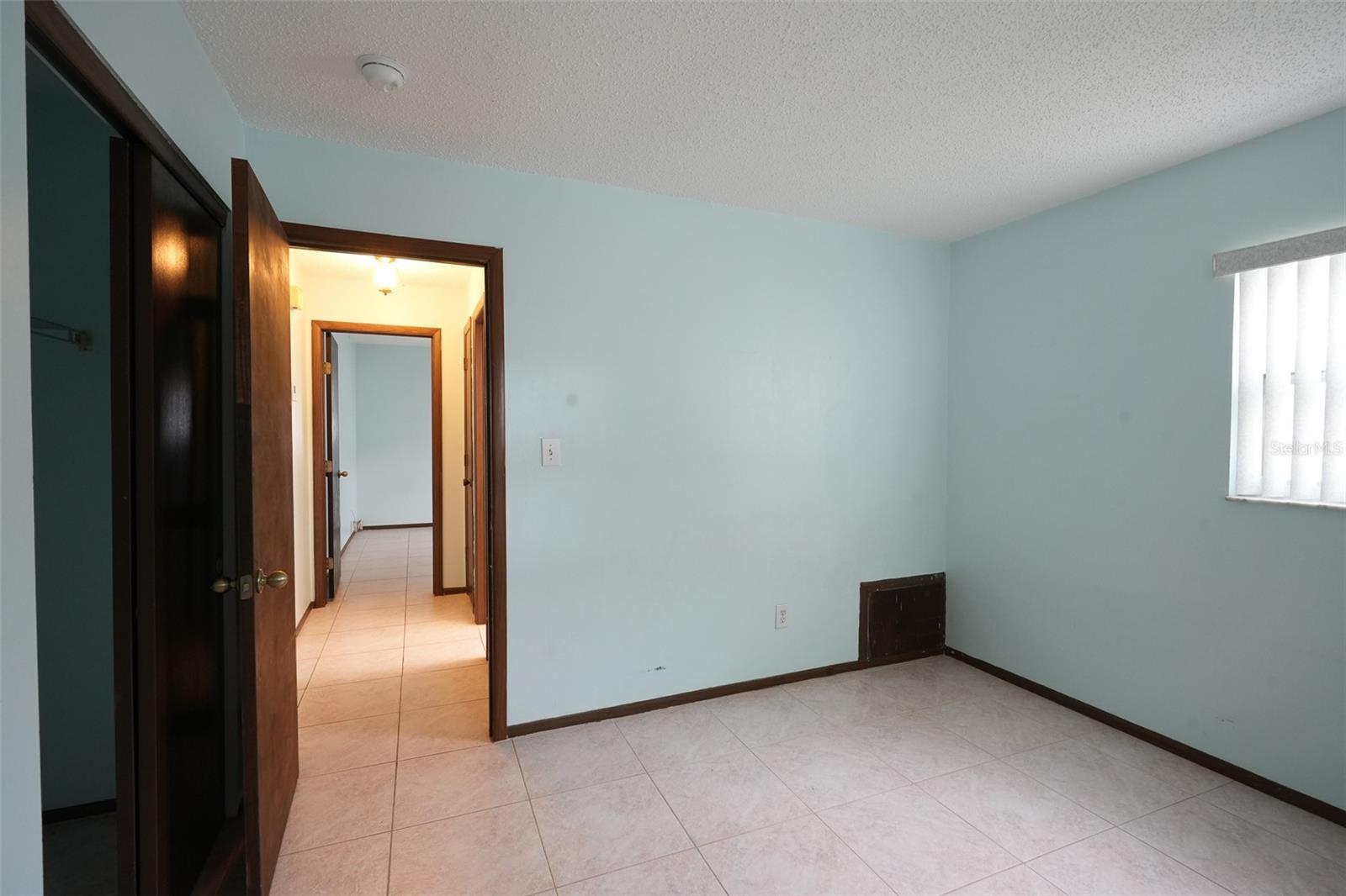 LAKE PEARL ESTATES - Residential