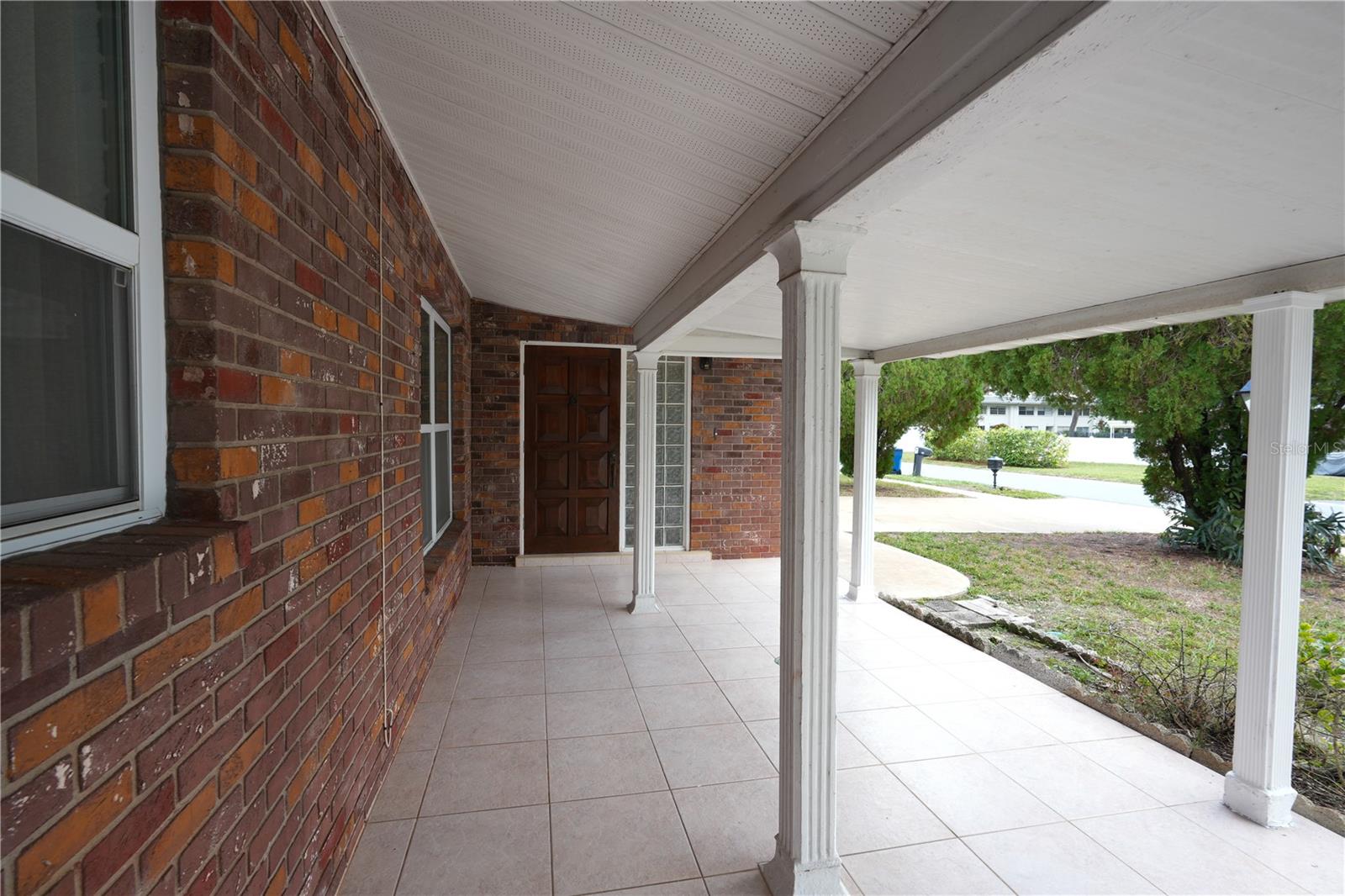 LAKE PEARL ESTATES - Residential