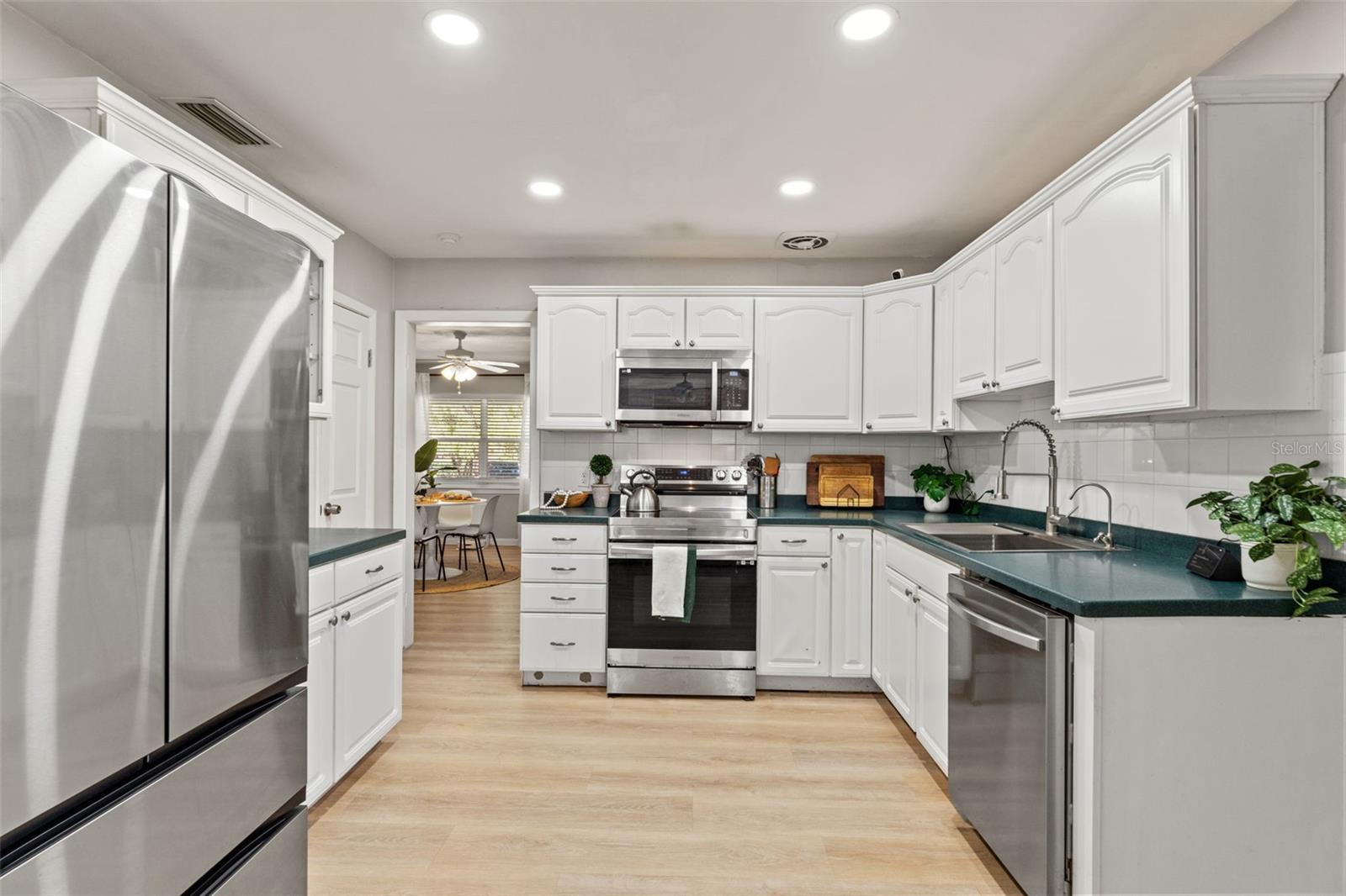 OAK KNOLL SUB - Residential