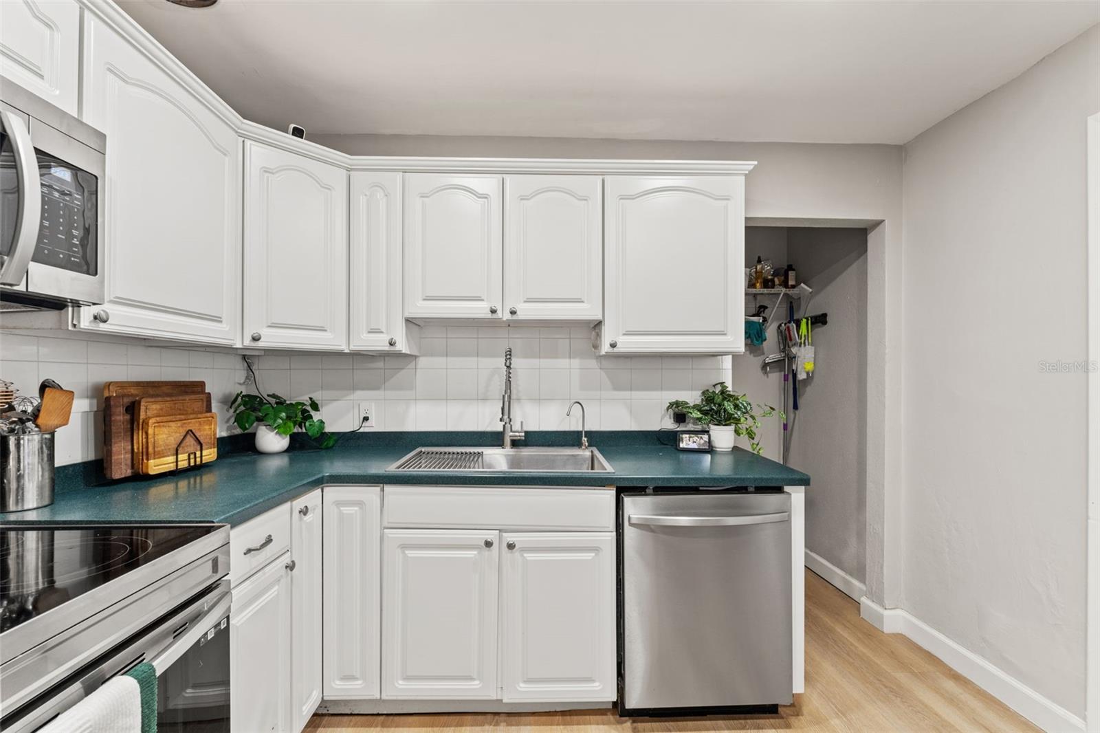 OAK KNOLL SUB - Residential