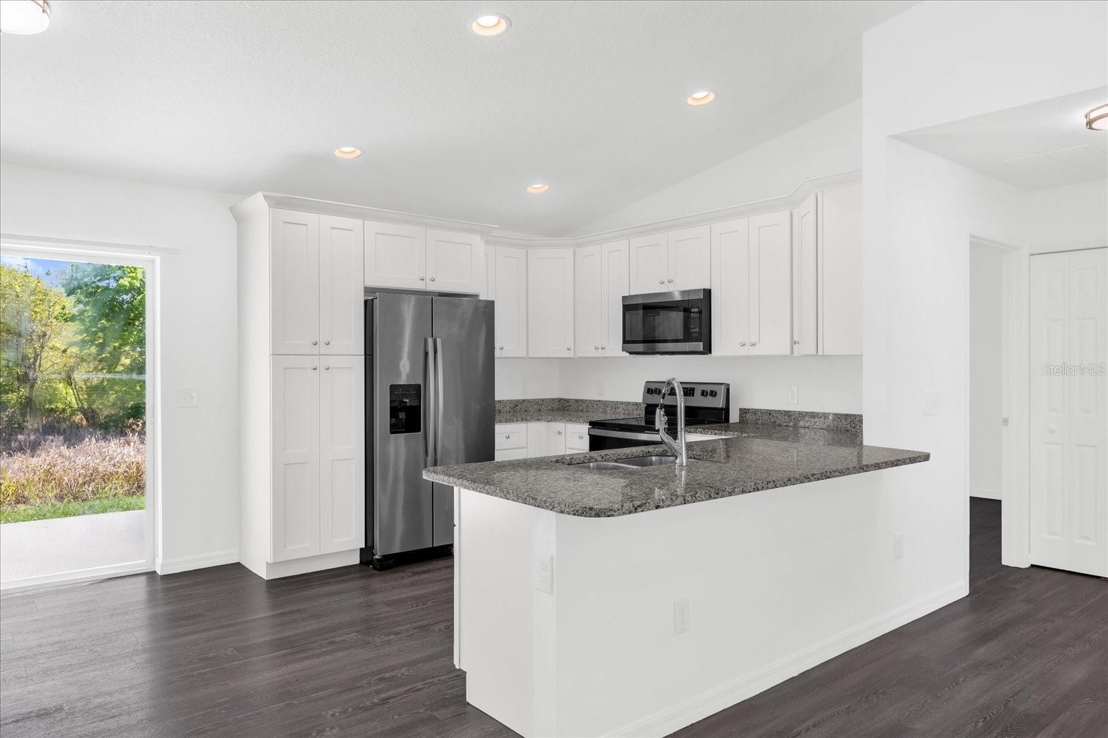 SILVER SPGS SHORES UN 32 - Residential