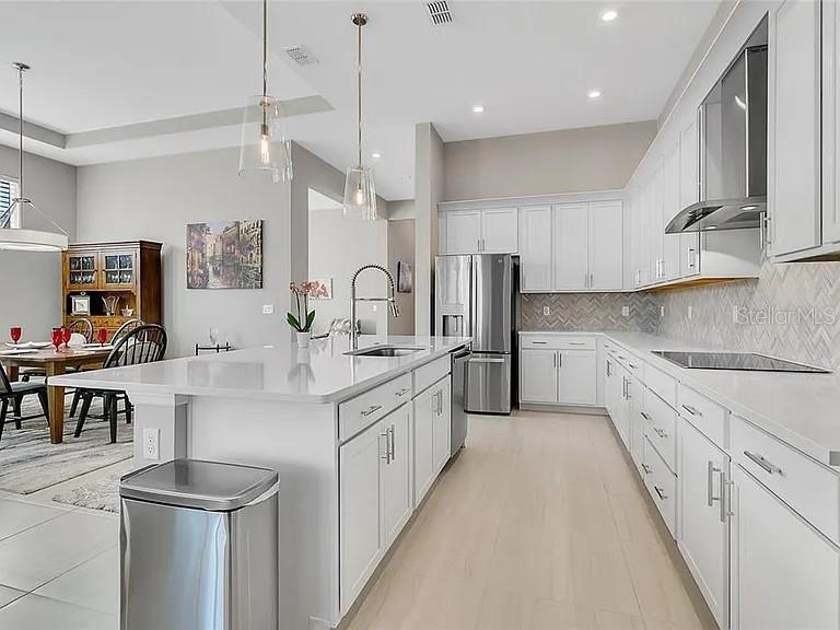 RESERVE AT VICTORIA - Residential