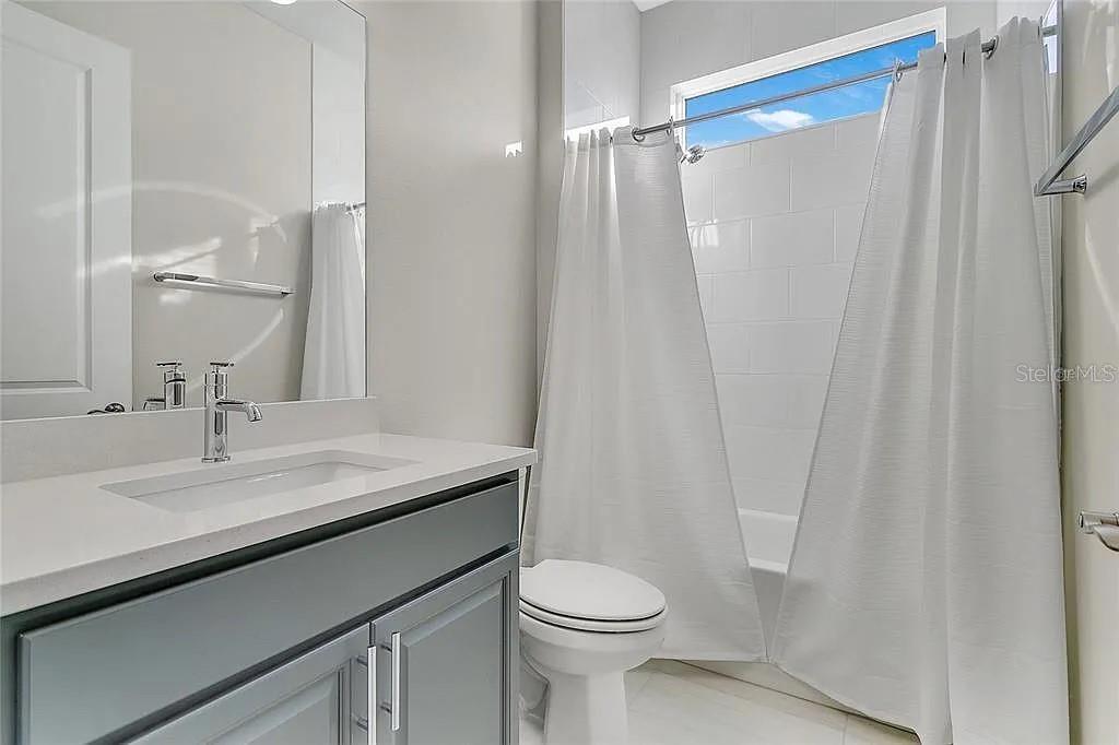 RESERVE AT VICTORIA - Residential