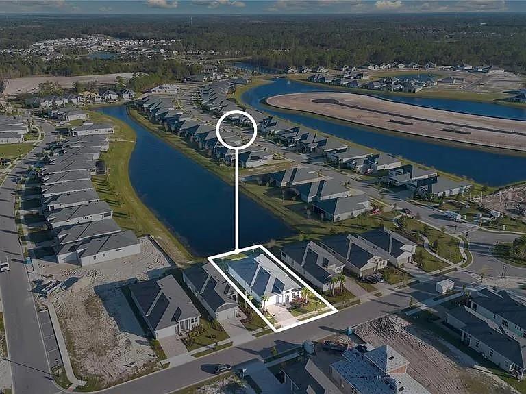 RESERVE AT VICTORIA - Residential