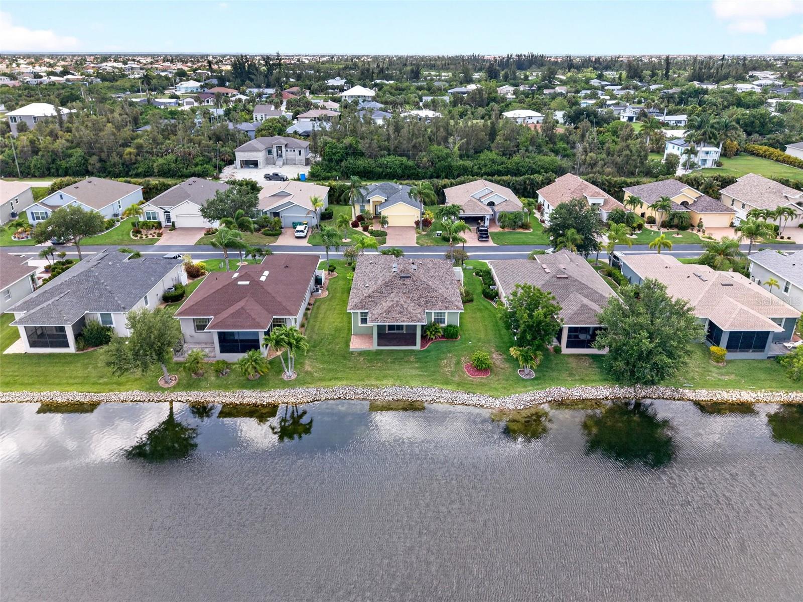 RIO VILLA LAKES - Residential