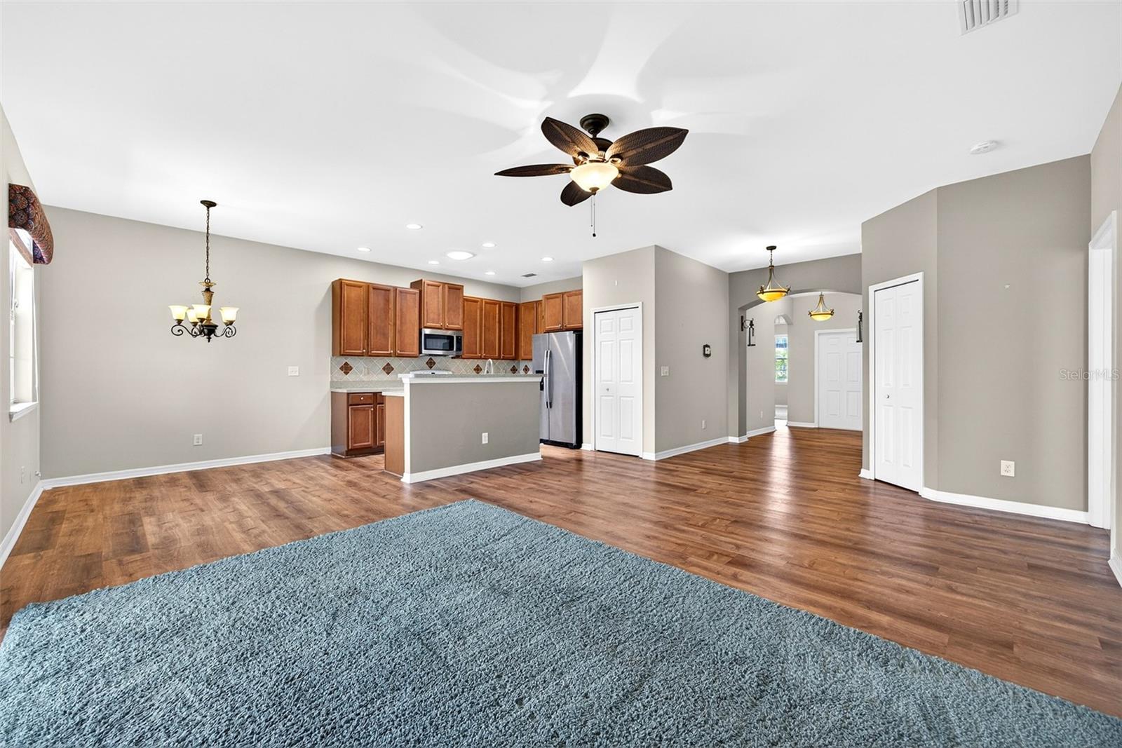 RIO VILLA LAKES - Residential
