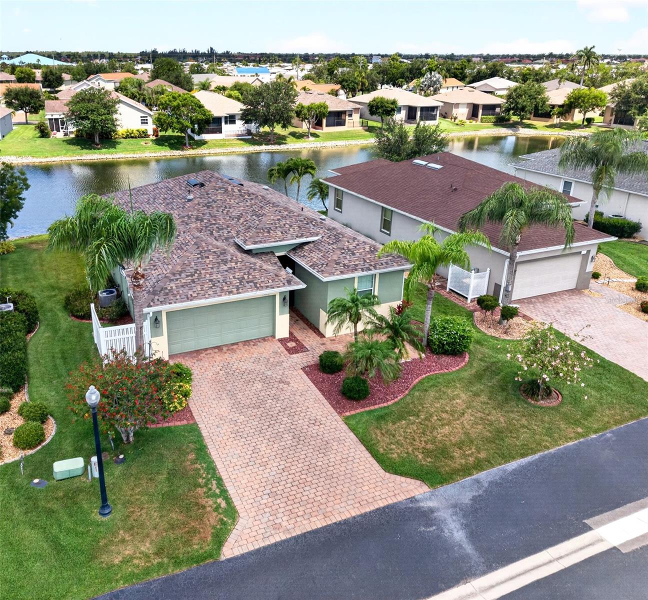 RIO VILLA LAKES - Residential