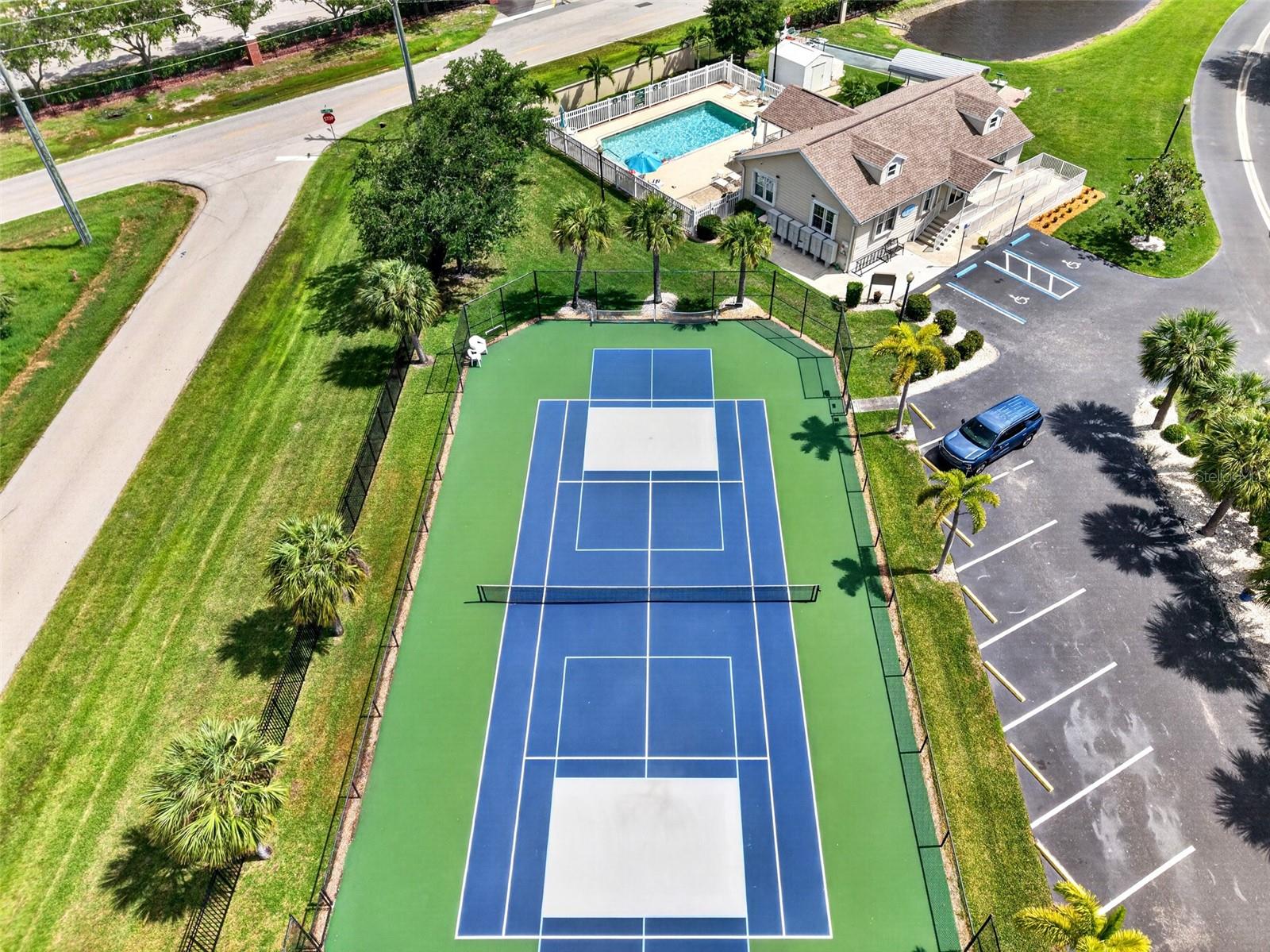 RIO VILLA LAKES - Residential