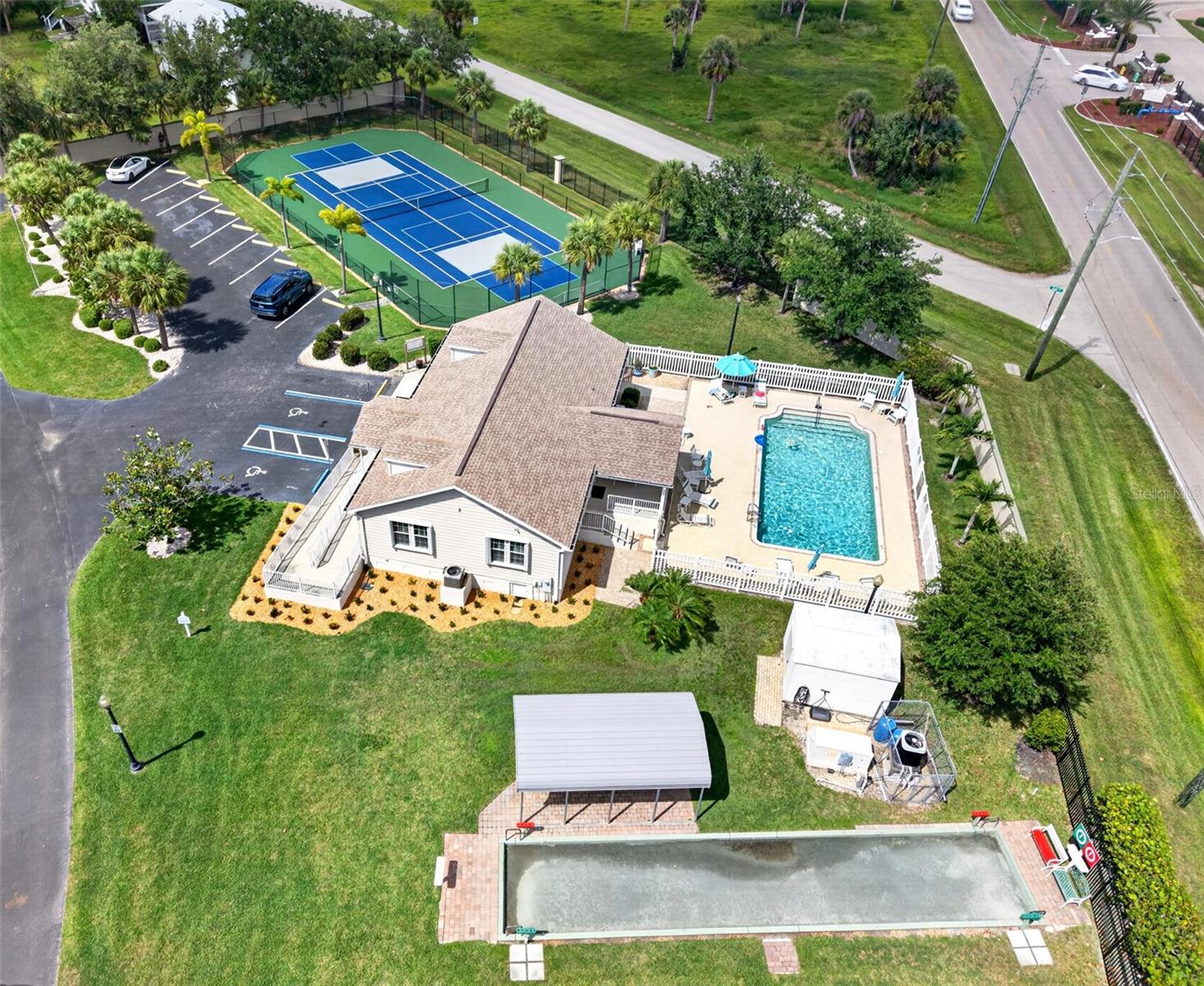 RIO VILLA LAKES - Residential