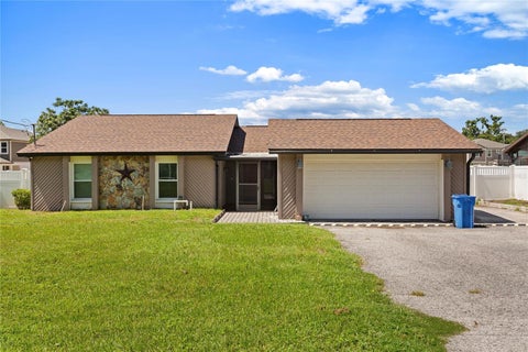 Photo of 1105 Lenna Avenue, Seffner, FL 33584 (MLS # TB8551800)