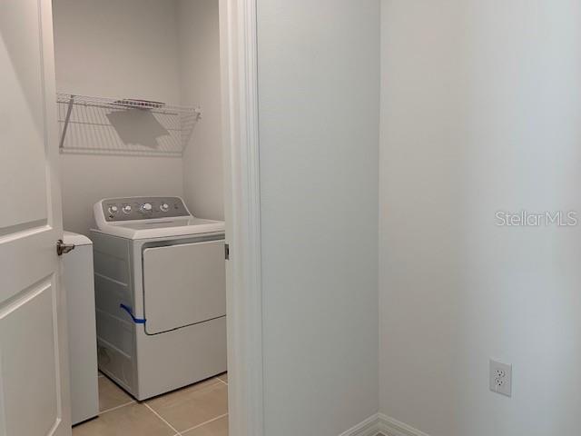 TIERRA DEL SOL EAST PH 2 - Residential Lease