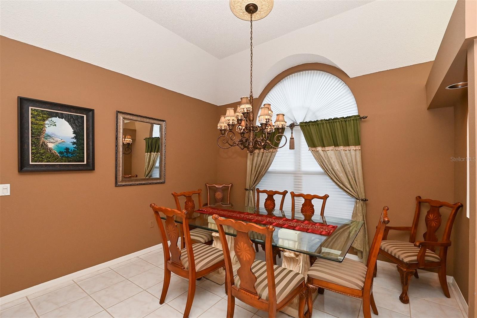 MEADOWS - Residential Lease