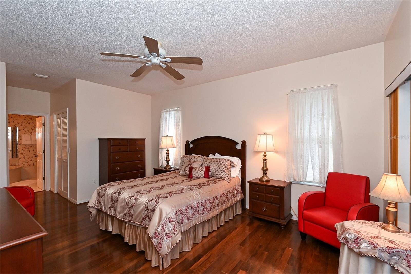 MEADOWS - Residential Lease