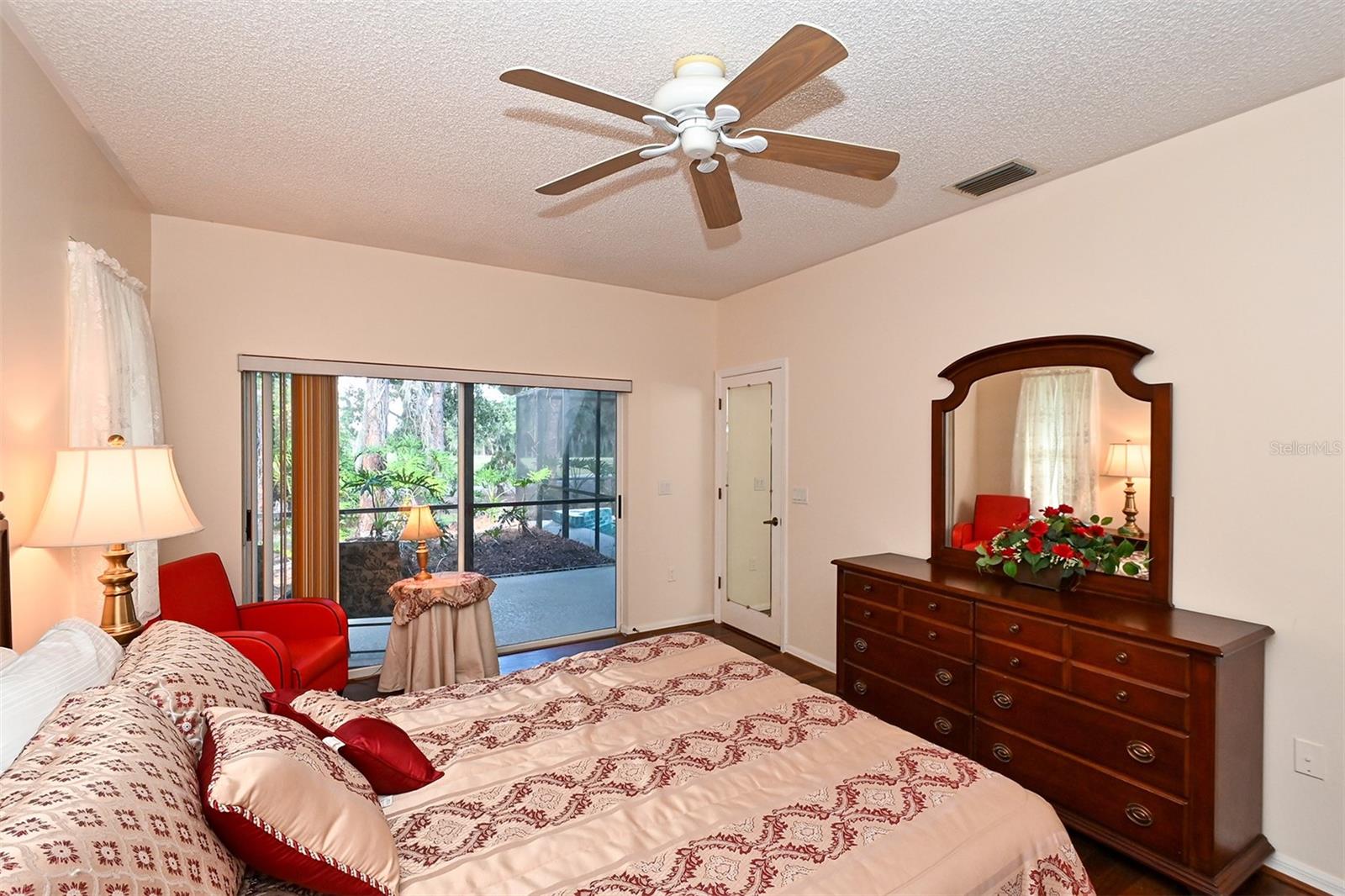 MEADOWS - Residential Lease