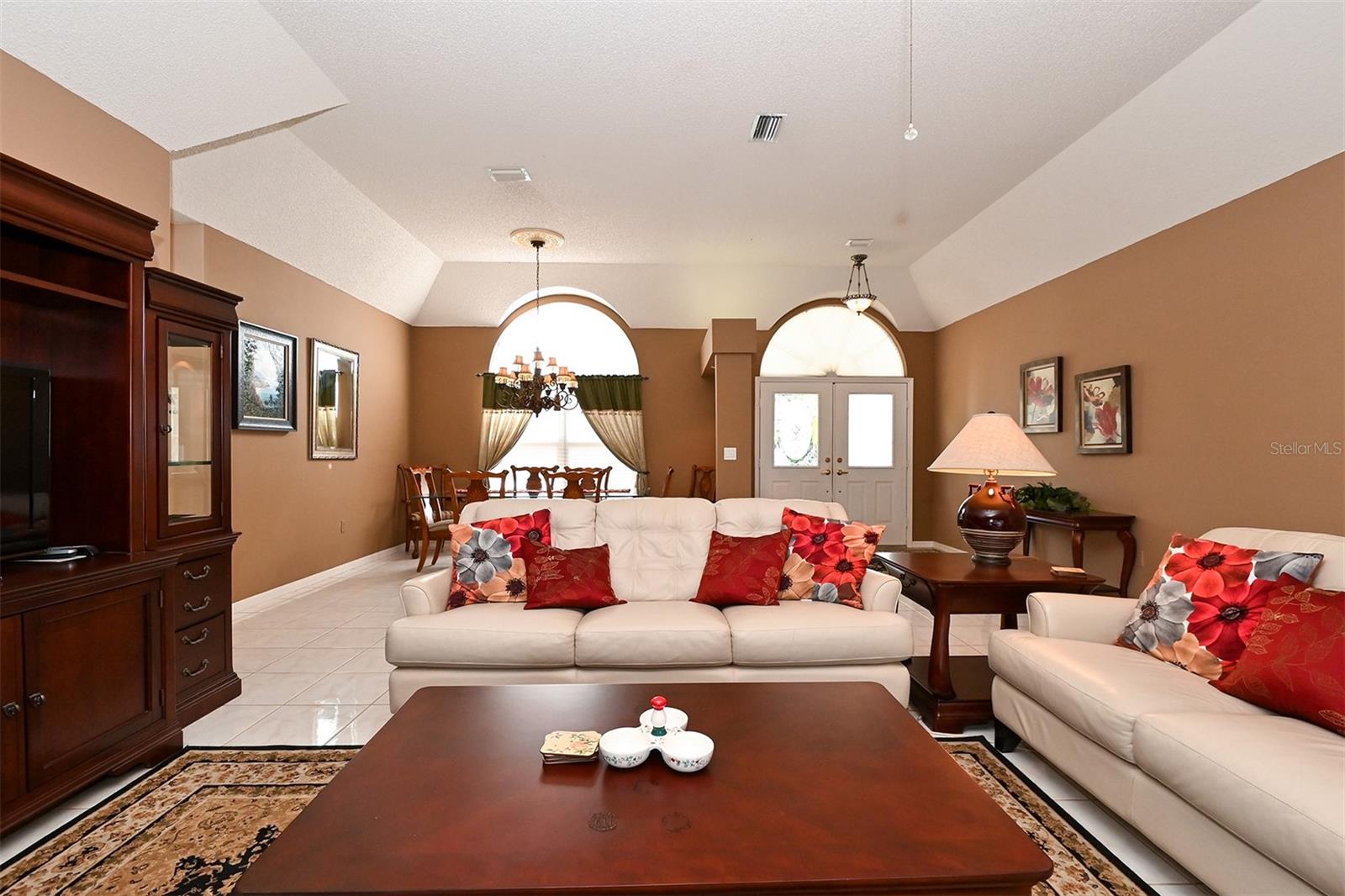 MEADOWS - Residential Lease