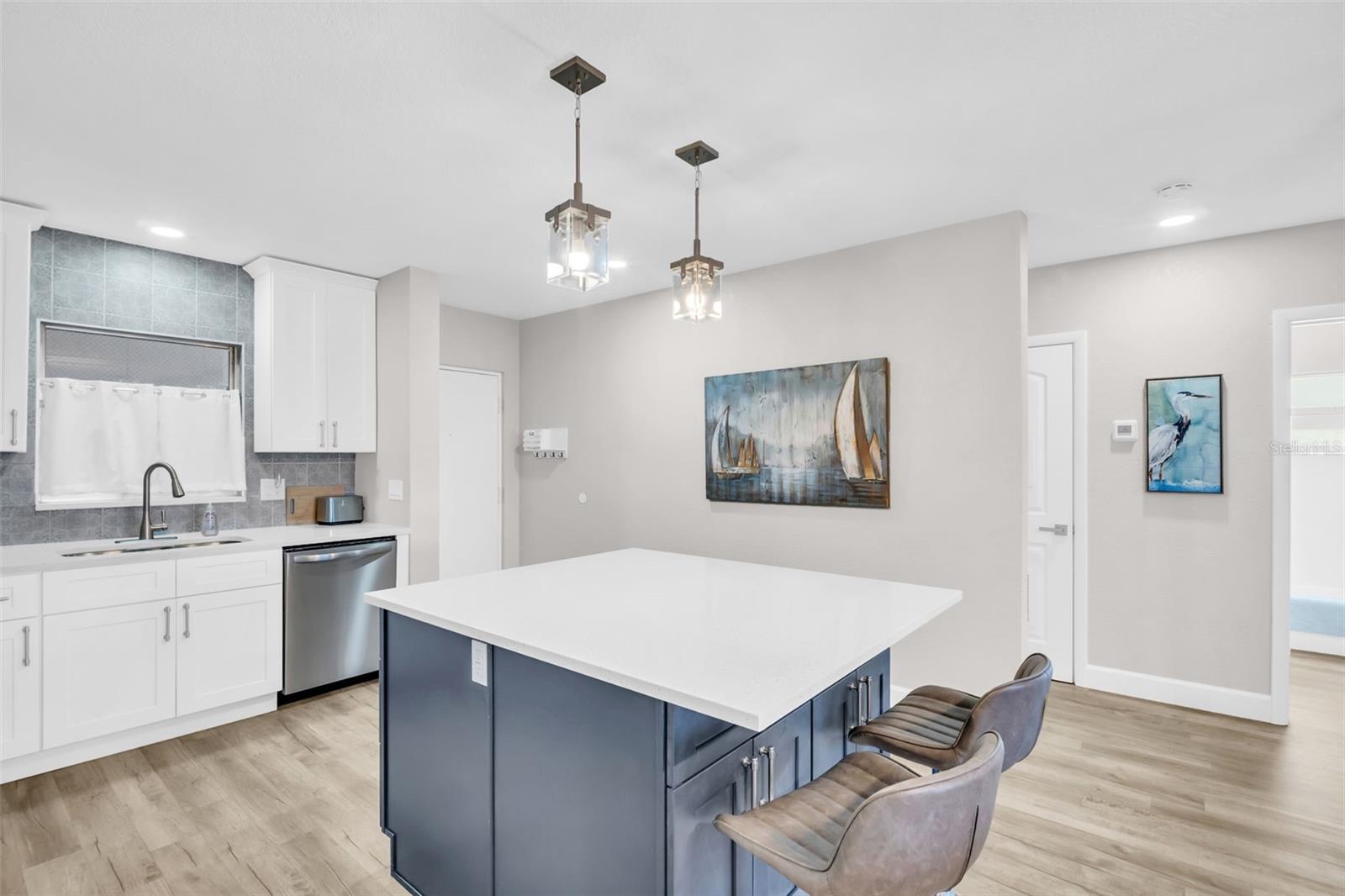 VISTA DEL MAR CONDO - Residential