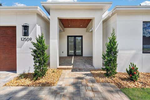 Photo of 12509 83rd Avenue, Seminole, FL 33776 (MLS # L4964476)
