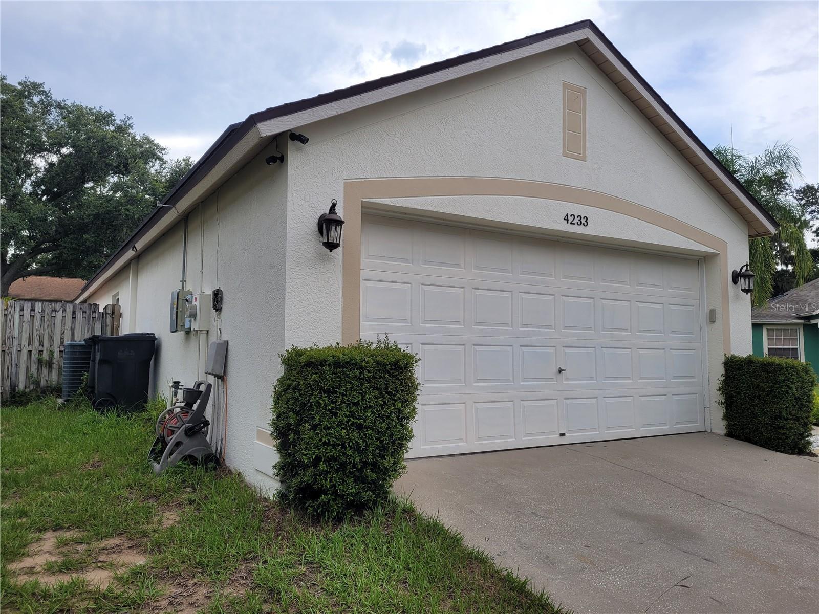 4233 AMBER RIDGE LANE