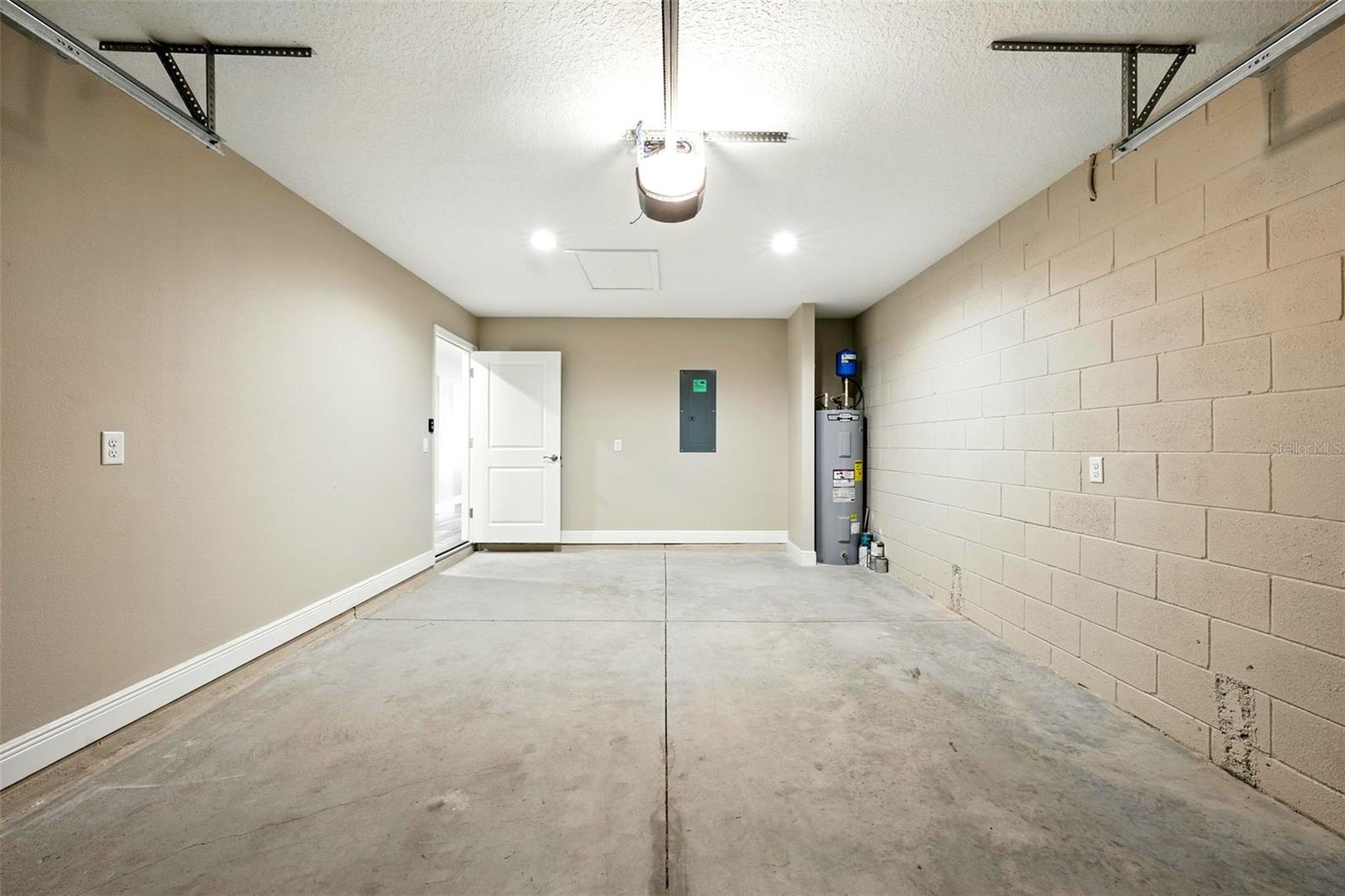 EUSTIS GEISLERS REV - Residential Lease