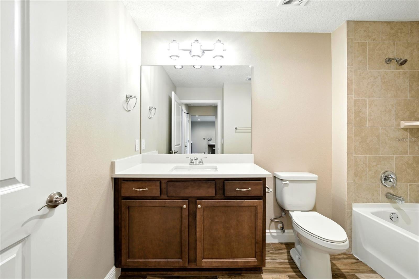 EUSTIS GEISLERS REV - Residential Lease