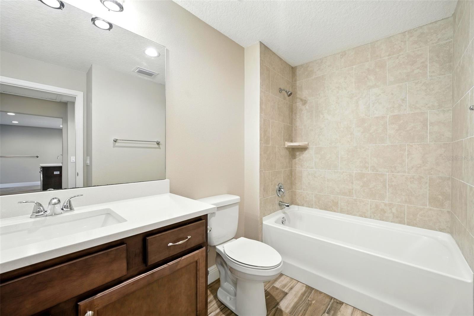 EUSTIS GEISLERS REV - Residential Lease