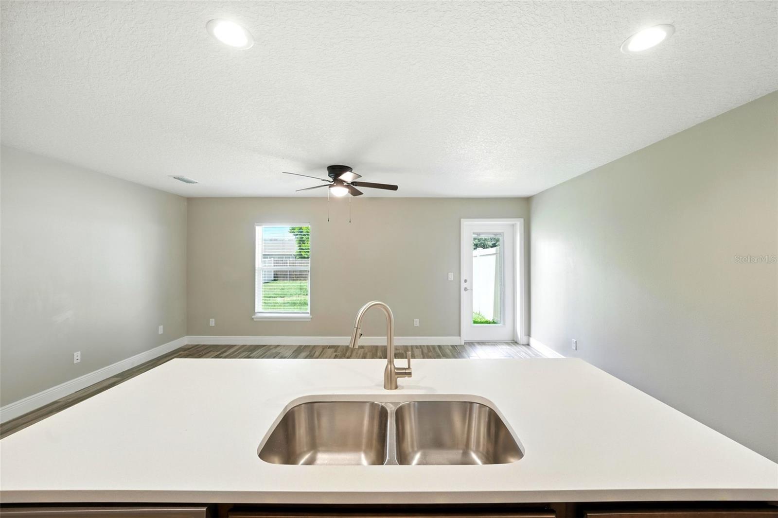 EUSTIS GEISLERS REV - Residential Lease