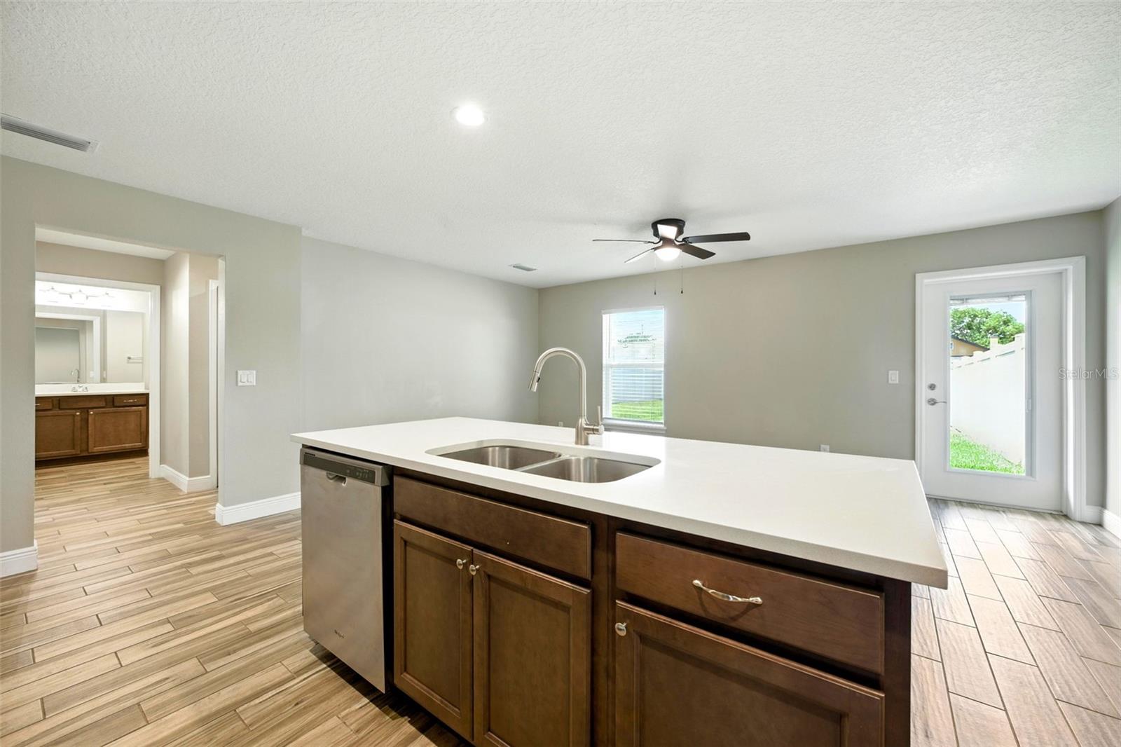EUSTIS GEISLERS REV - Residential Lease